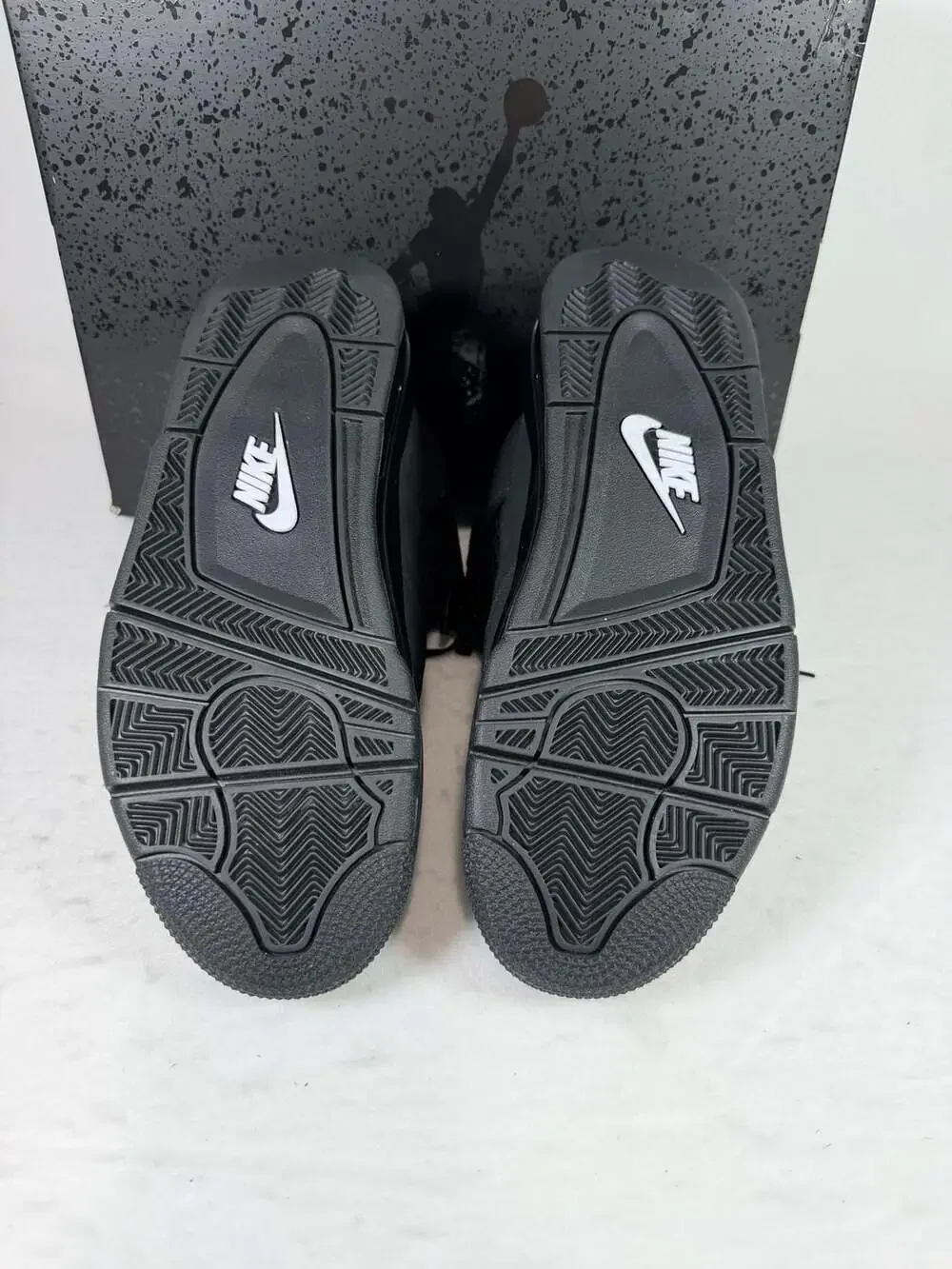 Air Jordan 4 Retro Black Cat FV5029-010 Size 7
